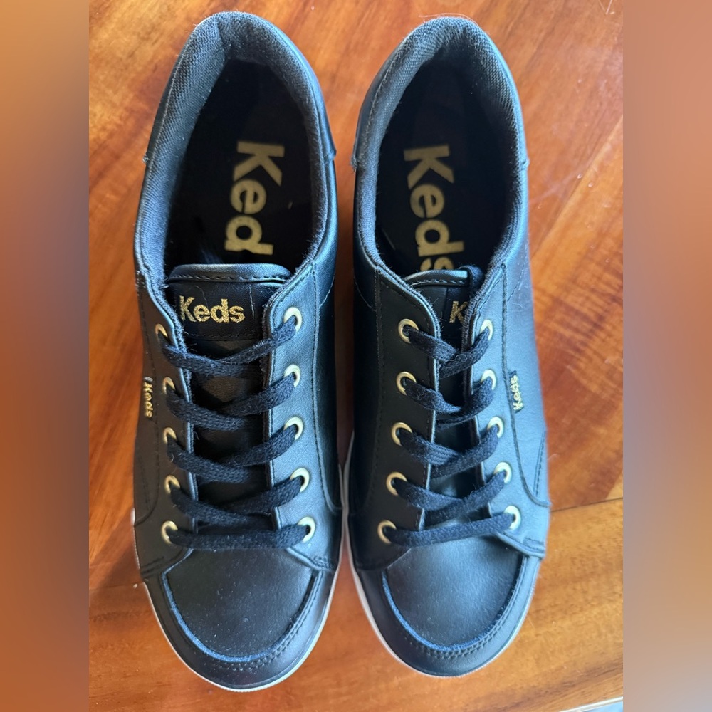 Women’s Keds Classic Black Leather Footwear, New condition, worn once.